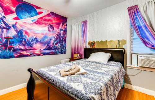 15 Mi to NYC Apartment in Newark - Photo 19