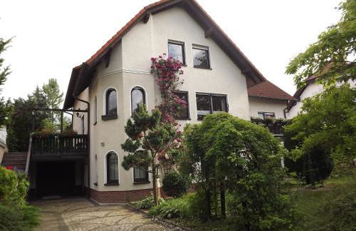 Große Ferienwohnung am grünen Stadtrand - Foto 1