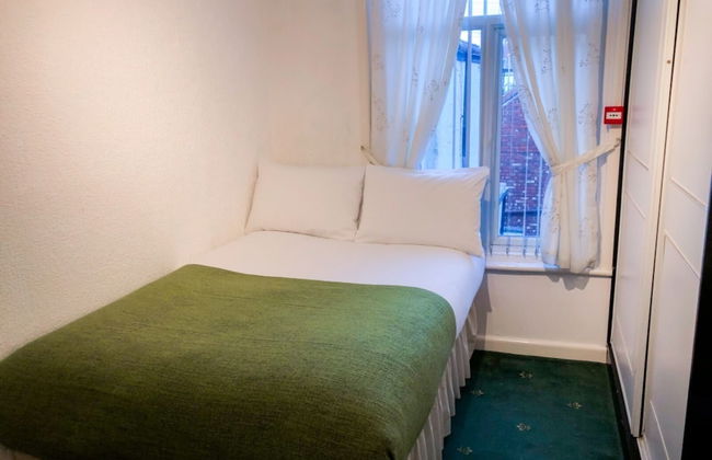 The Bawdens Holiday Apartments - Foto 6