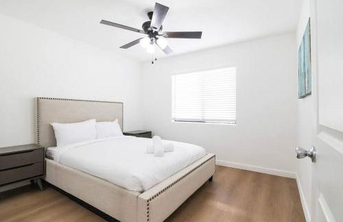 2BR Plus Bonus Room and Pool Access Near Universal Studios - Foto 29