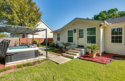 Hot Tub! Family Haven 3 Mi to Lake Ray Roberts - Foto 23