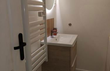 Loc'Issime ! Clim - PK privé gratuit - Foto 13