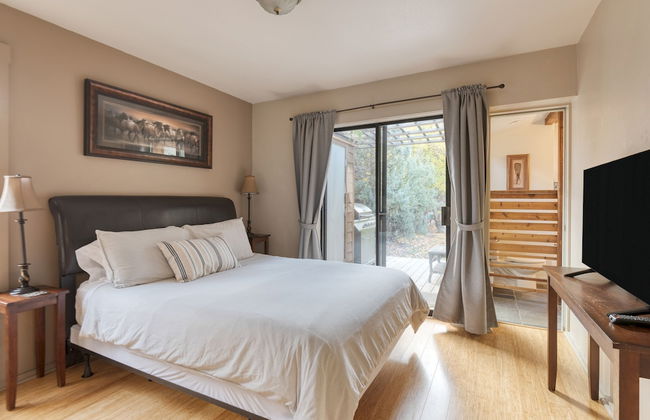 Riverfront Bend by Avantstay Private Dock Kayaks Large Yard w Views Hot Tub - Foto 14