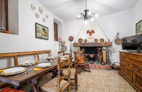 VILLA Castel del Monte - Panoramic Tuscan Villa with Jacuzzi - Foto 46