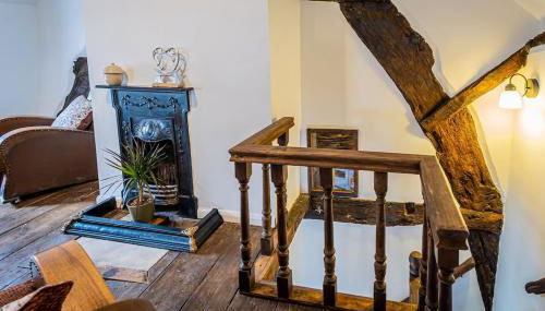 Carol's Cottage - Photo 3