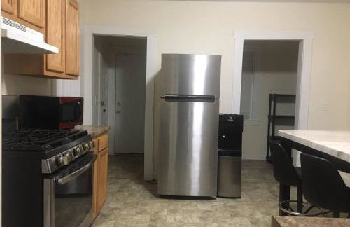 Comfy 4 Bed 1 Bath with Wi-fi in College Area - Foto 17