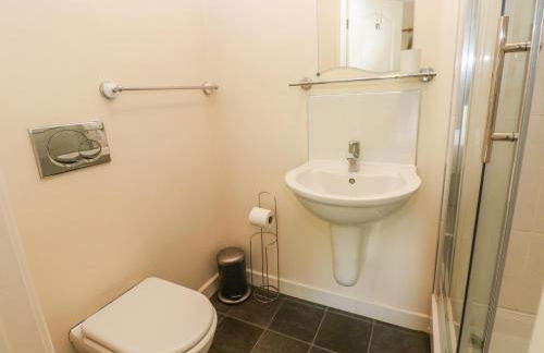 The Old Farm House - Photo 17