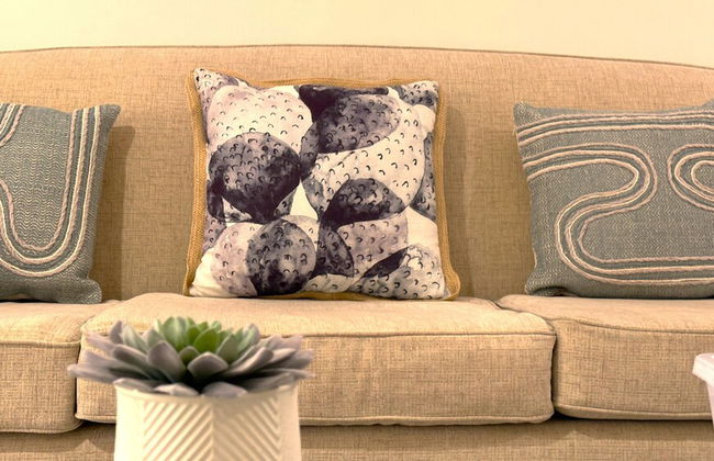 Close to Airport - Photo 60