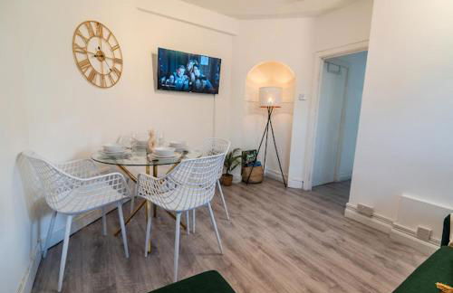 Business Leisure Near Canary Wharf Free Parking - Photo 10