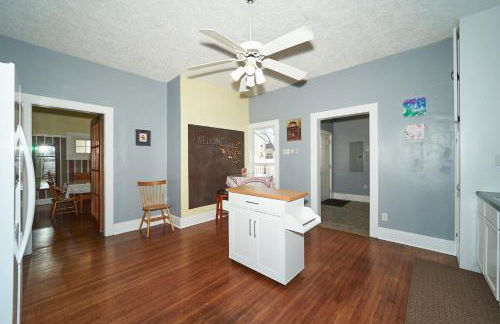 The Artsy Old House Fountain Square - Foto 15