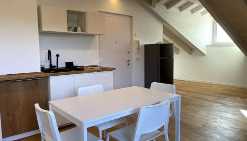 Attico vista Lago in Centro - Photo 2