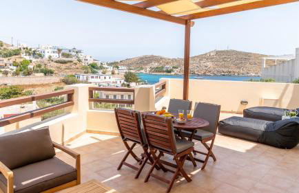 Syra Suites - Photo 10