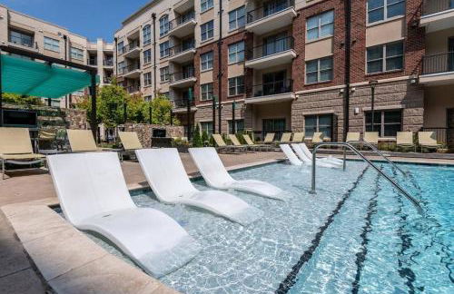 League Flats Uptown at West Trade Street - Photo 28