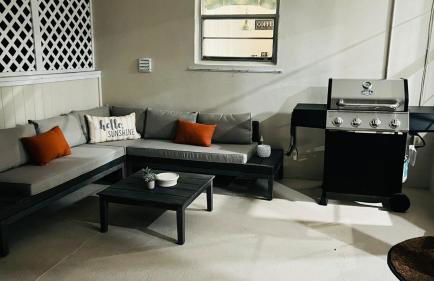 Remodeled Palm Haven Escape, Movie Room, Backyard - Foto 14