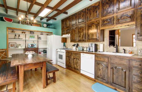 Monument Retreat - Walk to Local Dining and Shopping - Foto 9