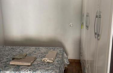 Casa inteira com três quartos, piscina climatizada por energia solar e área de churrasqueira - Foto 12