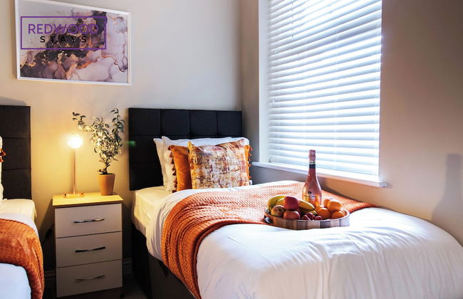 2 Bed 1 Bath Town Center Apartment - Foto 2