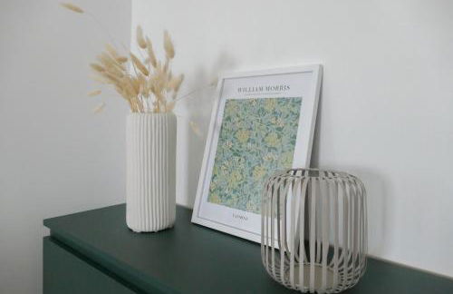 Modernes, zentrales Apartment mit Boxspringbett und Waschmaschine - Foto 9