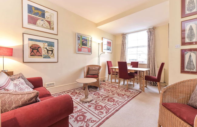 Smart 2 bedroom flat near Pimlico Tube - Photo 39