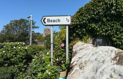 Abbey Cottage - Photo 16