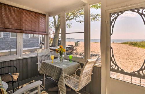Beachfront Connecticut Retreat with Views! - Foto 23