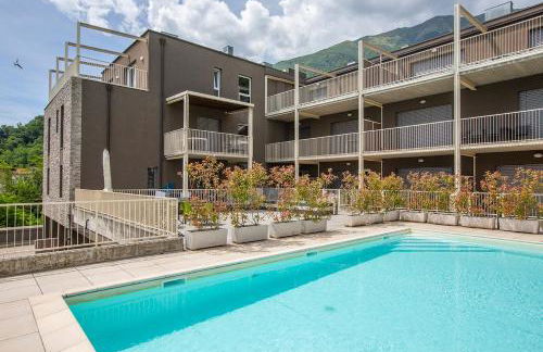 Larius Apartment-Residence with Pool on Lake Como - Photo 1