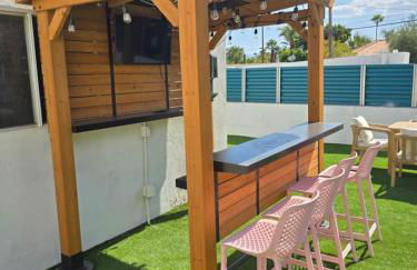 The Pink Paloma - A Barbie Inspired Villa in Palm Springs - Photo 50