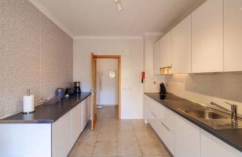 George's Quinta das Palmeiras, a 2 bedroom apartment in luxury complex, walking distance to town - Foto 15