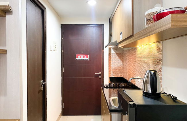 Simply Look Studio At Grand Dhika City Apartment - Photo 9