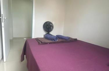 03 quartos (ar condicionado e ventilador), até 10 pessoas, garagem, atrás do hospital da Unimed apt 202 - Foto 21