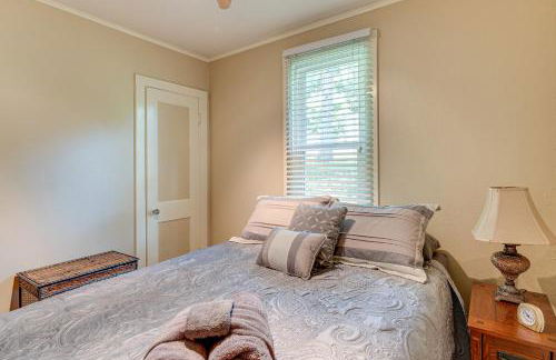 Lake Geneva Family Gem with Fenced Dog Run! - Foto 17