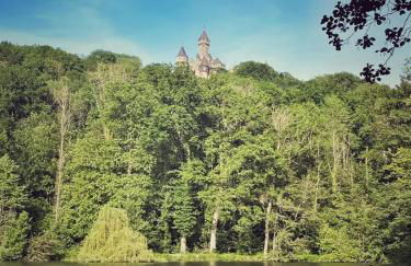 Forest View, ganzes Haus 100qm, 2 Schlafzimmer, 2 Bäder, Badewanne, Garten & Terrasse - Photo 25