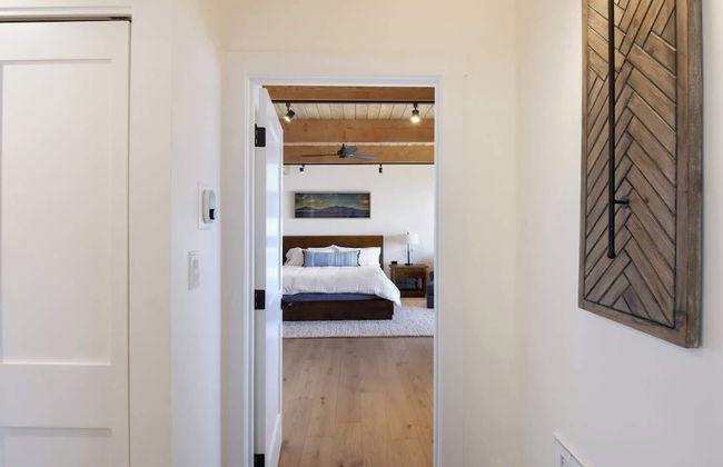 Soak in Luxury Lake Views of Tahoe From Deck - Foto 6