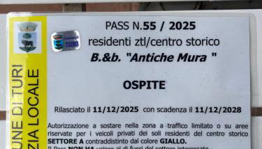 Antiche Mura Apartments "Nel Cuore della Puglia"bivani, cucina, terrazzo - Foto 2