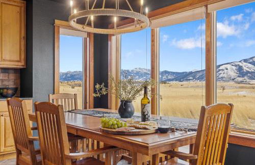 30 Miles to Yellowstone Hot Tub Game Room AC - Foto 49