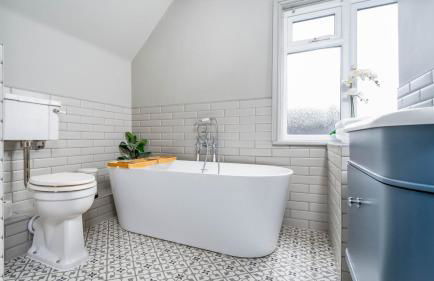 2-Bedroom Cottage Sleeps 5 Free Parking - Foto 7