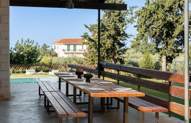 Luxury Villa Near Sea and City, Ping Pong, Childrens Area and BBQ - Foto 24