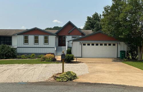 Lake Oconee Lake House with Pool - Foto 1