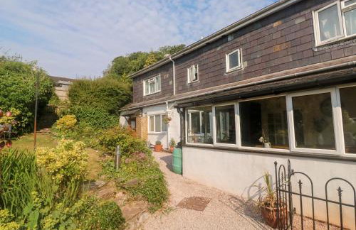 Honeysuckle Cottage - Photo 22