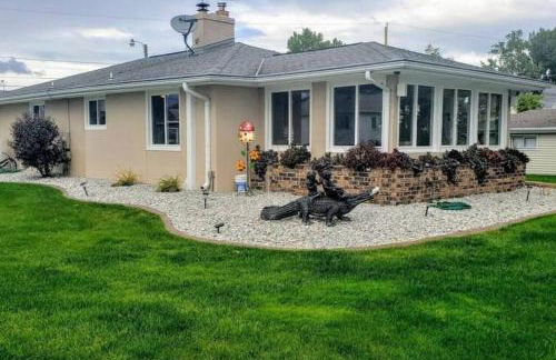 Lakeside Luxury Retreat: Waterfront near Green Bay - Foto 8