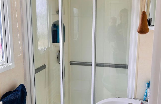 Charming Countryside Static Van With Entertainment - Foto 6