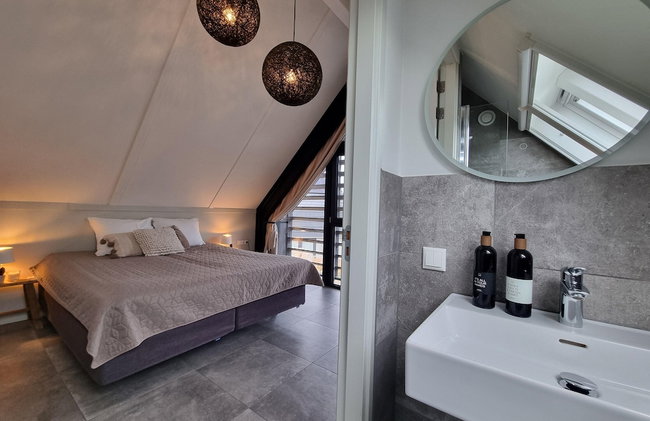 Luxurious Detached Water Villa With Jetty - Foto 50