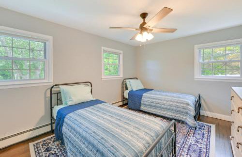 Hampton Bays Retreat Walk to Squires Beach! - Foto 15