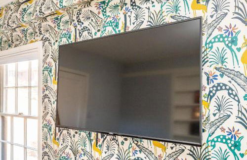 4BR/3BA Luxurious Decatur Home w/ Patio & Backyard - Foto 5