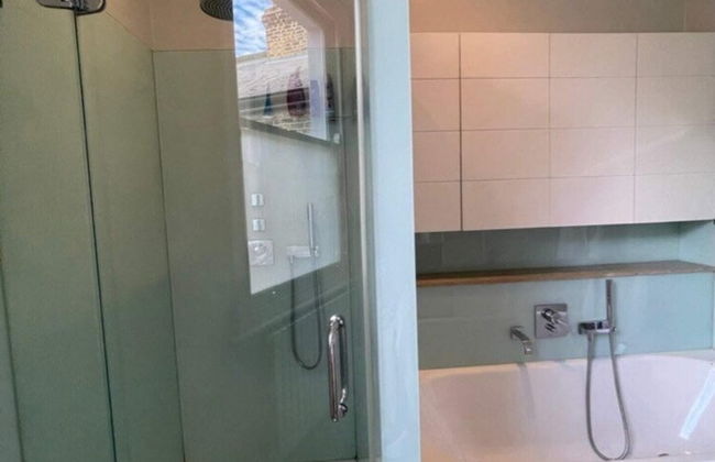 Secluded & Serene 3BD Family Home - Wandsworth! - Foto 20