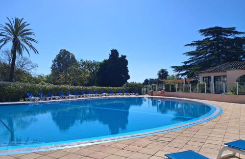 Joli appartement Les Parcs de Grimaud - Piscine - Foto 18