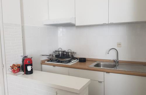 Marotta, 50 mt dal mare, Aria condizionata, Wi-Fi gratuita, 2 camere, 6 letti, - Foto 24