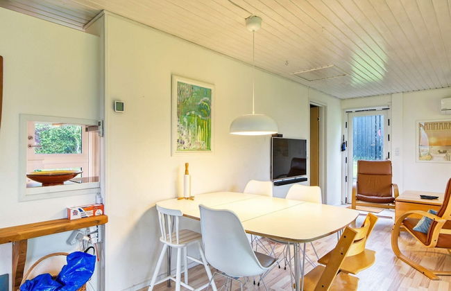 4 Person Holiday Home in Hundested - Photo 8