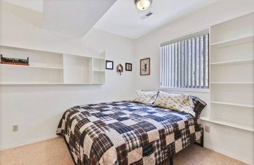 Cascade Cabin Mountain Getaway with Private Beach - Foto 42