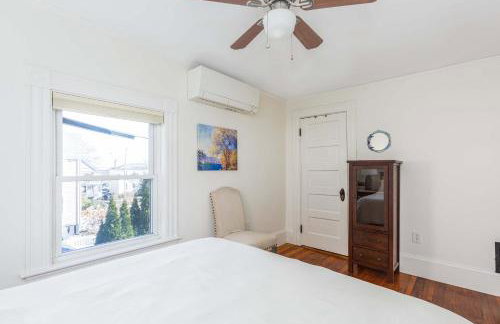 Richards Retreat Walk to Downtown Washer-Dryer - Foto 25